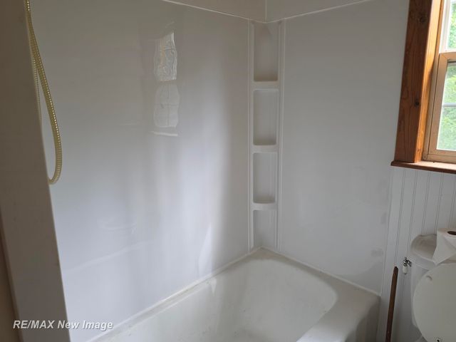 2502 S 24th Street, Saginaw, MI 48601