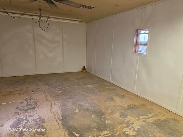 2502 S 24th Street, Saginaw, MI 48601