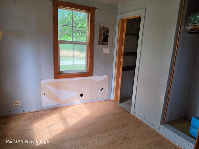 2502 S 24th Street, Saginaw, MI 48601