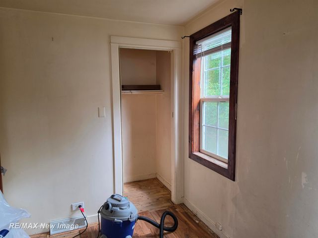 2502 S 24th Street, Saginaw, MI 48601