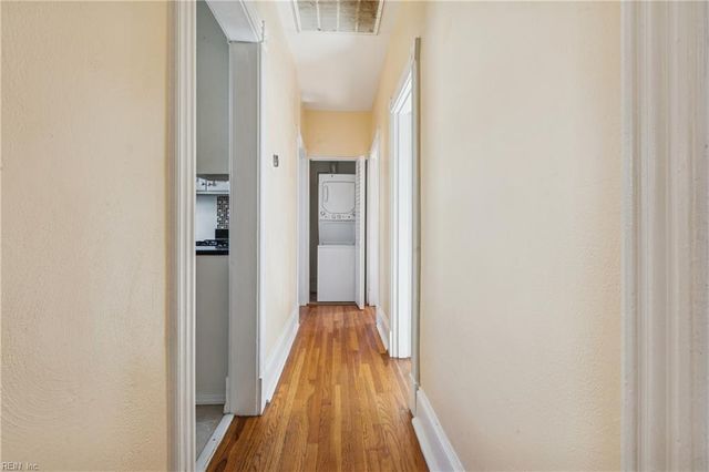 437 Dinwiddie ST B, Portsmouth, VA 23704