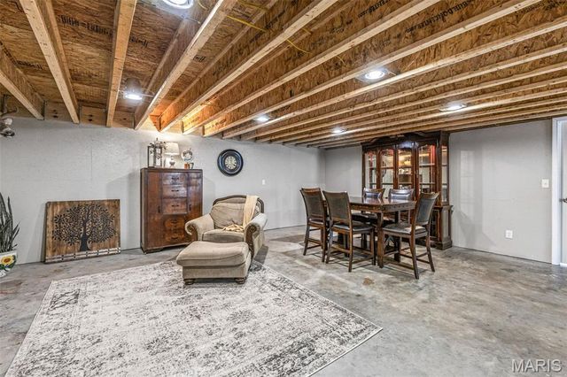 11117 Delbridge Road, Potosi, MO 63664