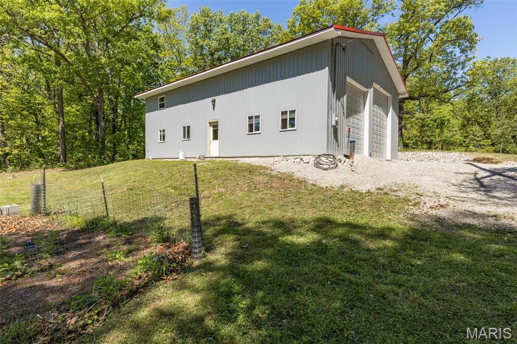 11117 Delbridge Road, Potosi, MO 63664