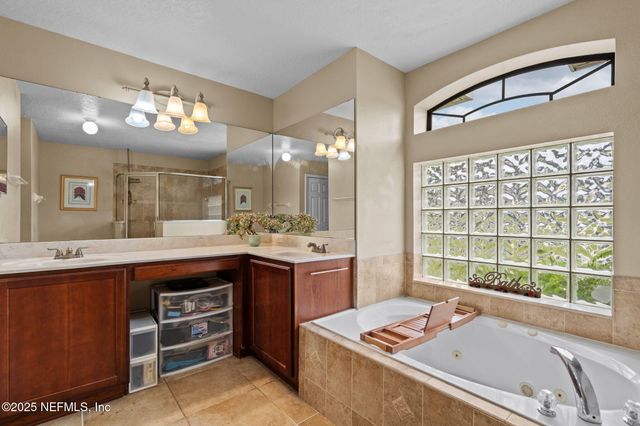 3342 VANCOUVER Avenue, Deltona, FL 32738