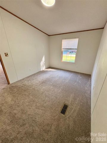 5422 Wrenn Drive, Catawba, NC 28037