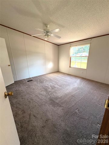 5422 Wrenn Drive, Catawba, NC 28037
