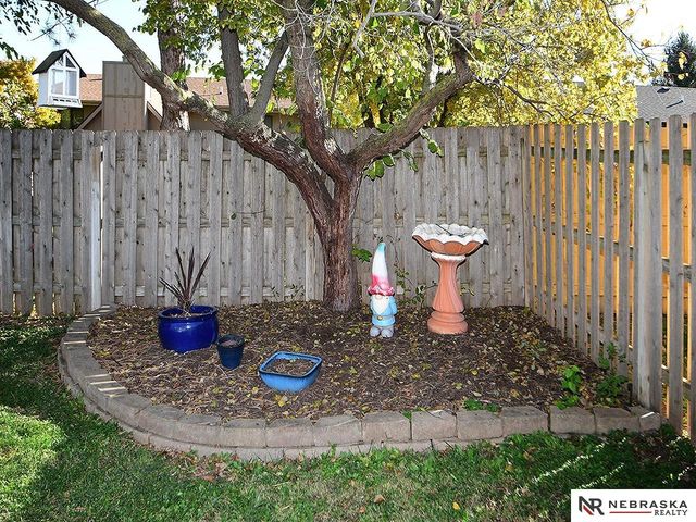 808 Chisholm Trail, Papillion, NE 68046