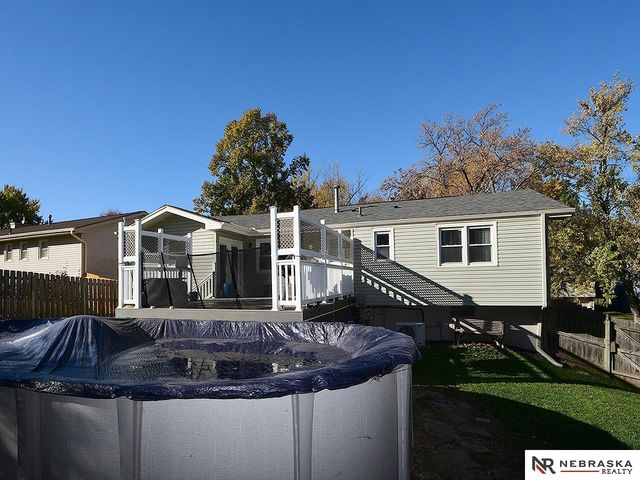 808 Chisholm Trail, Papillion, NE 68046