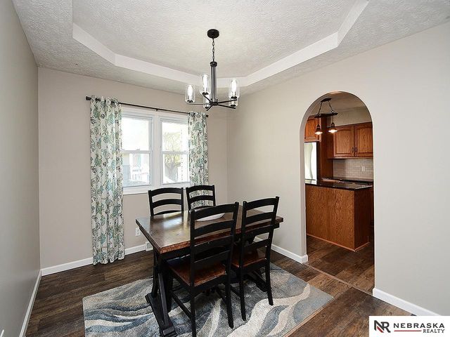 808 Chisholm Trail, Papillion, NE 68046