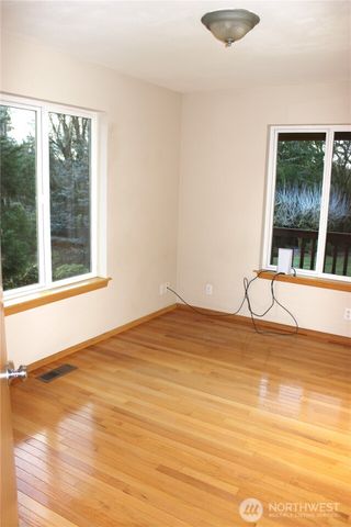 9727 Lundeen Road SW, Rochester, WA 98579