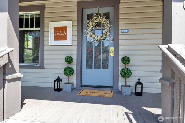 250 SE Andrews Street, Issaquah, WA 98027