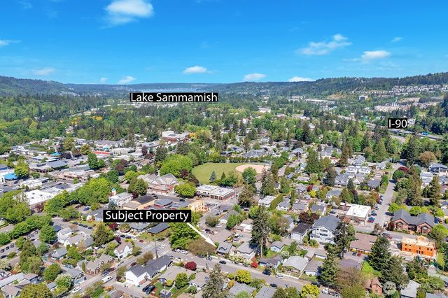 250 SE Andrews Street, Issaquah, WA 98027