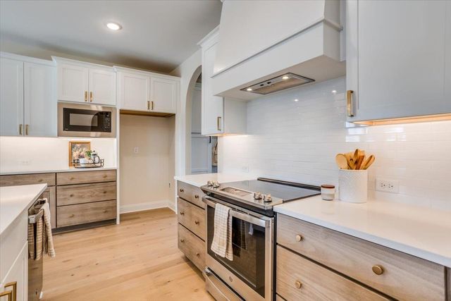 4456 N Bluestem St, Maize, KS 67101