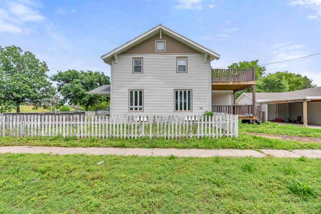 841 W Hendryx St, Wichita, KS 67213