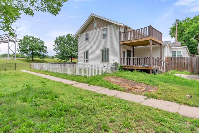 841 W Hendryx St, Wichita, KS 67213