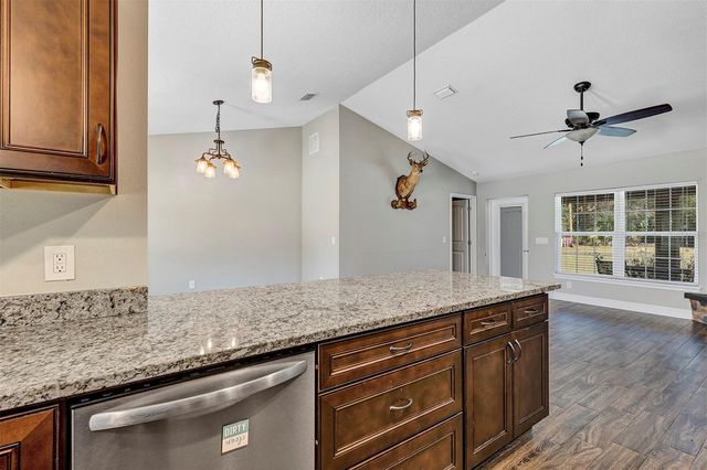 4670 CR 625, Bushnell, FL 33513