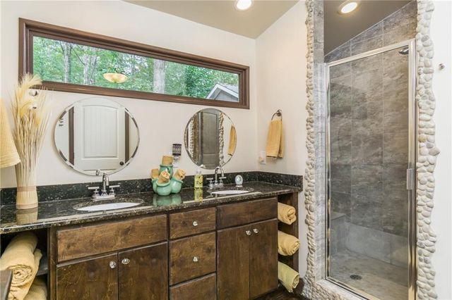 136 Bob Edwards Drive, Dahlonega, GA 30533