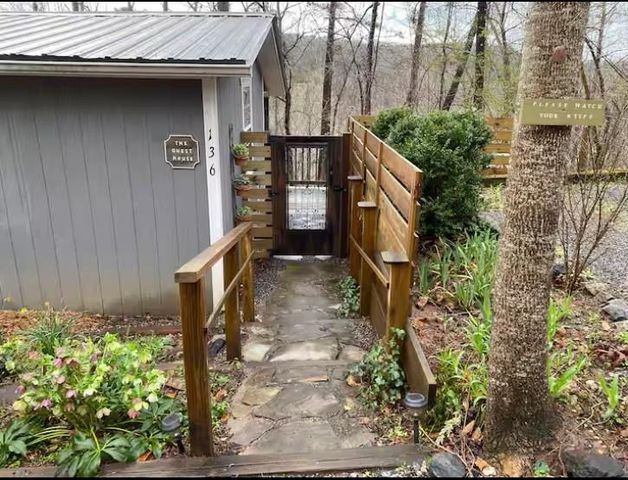 136 Bob Edwards Drive, Dahlonega, GA 30533