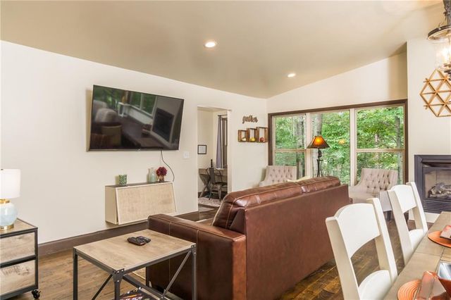 136 Bob Edwards Drive, Dahlonega, GA 30533