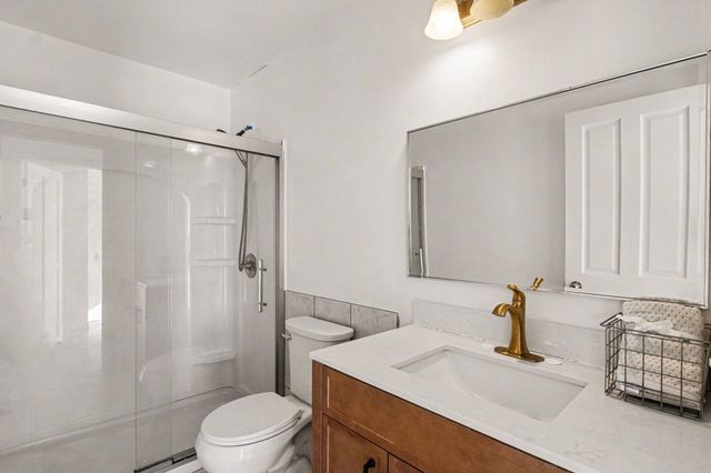 19375 Harmony Avenue, Rogers, MN 55374