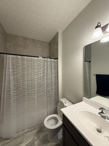 616 Crabapple Court, Hamilton Twp, OH 45039