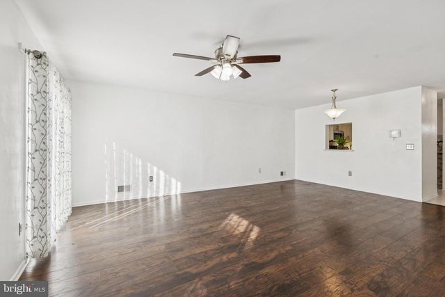 117 JOAN CT, Jackson, NJ 08527