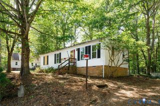 3128 Woodsong Dr, Midlothian, VA 23112