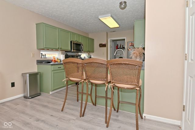 578 Pine Lake Drive, Greenwood, IN 46143