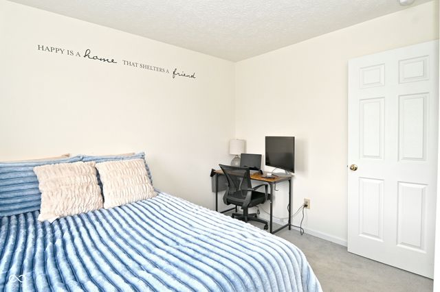 578 Pine Lake Drive, Greenwood, IN 46143