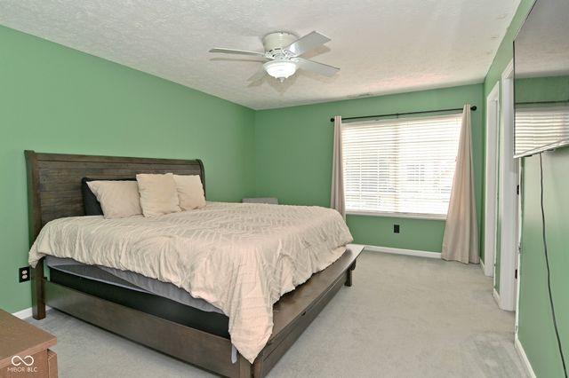 578 Pine Lake Drive, Greenwood, IN 46143