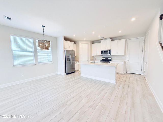 14161 SEA WAVE Lane, Jacksonville, FL 32224