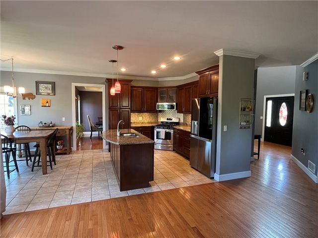 303 Wexford Lane, Horseheads, NY 14845