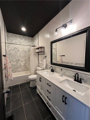 303 Wexford Lane, Horseheads, NY 14845