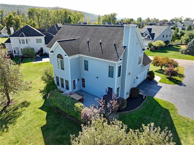 303 Wexford Lane, Horseheads, NY 14845