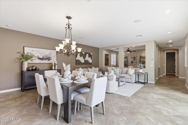 2471 E PENEDES Drive, Gilbert, AZ 85298