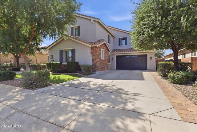 2471 E PENEDES Drive, Gilbert, AZ 85298