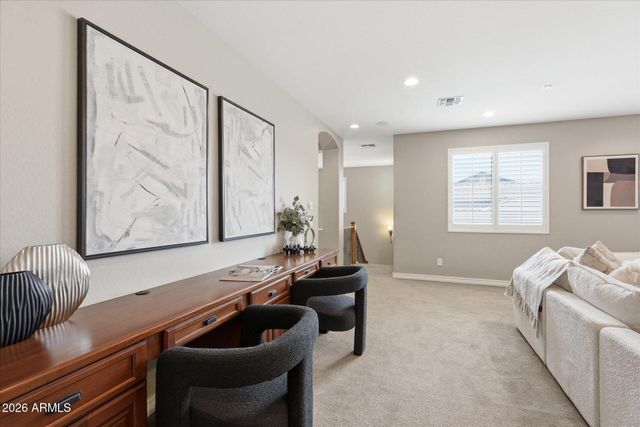 2471 E PENEDES Drive, Gilbert, AZ 85298