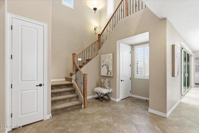2471 E PENEDES Drive, Gilbert, AZ 85298