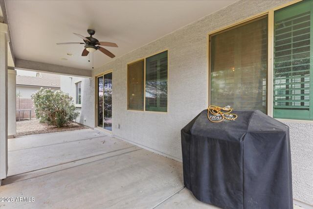 2471 E PENEDES Drive, Gilbert, AZ 85298