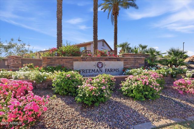 2471 E PENEDES Drive, Gilbert, AZ 85298