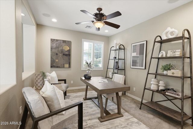 2471 E PENEDES Drive, Gilbert, AZ 85298