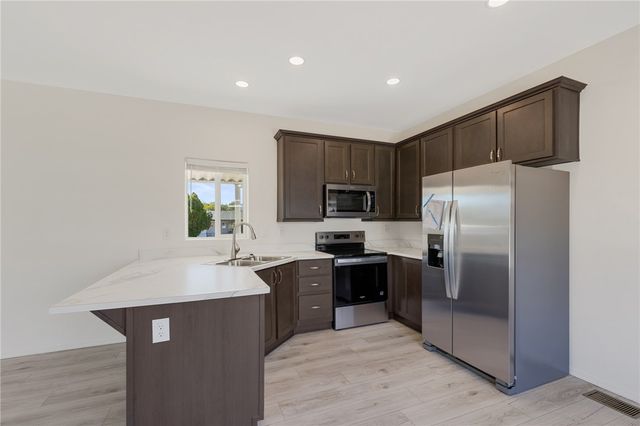 2800 E Snavely Avenue, Kingman, AZ 86409