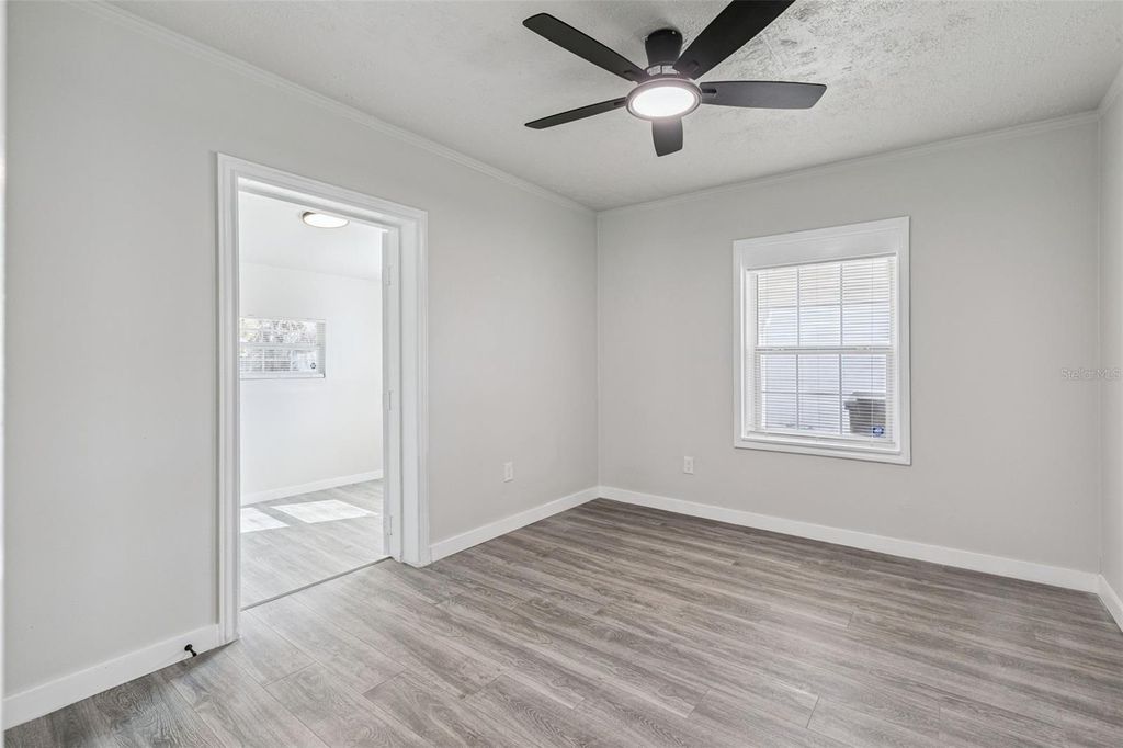 Image 17 of property listing at 5419 OLD CHENEY HIGHWAY, Orlando, FL 32807