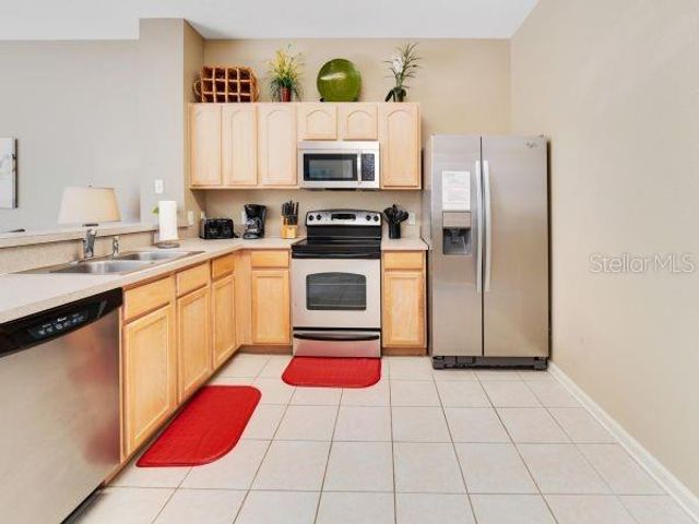 7663 SIR KAUFMANN COURT, Kissimmee, FL 34747