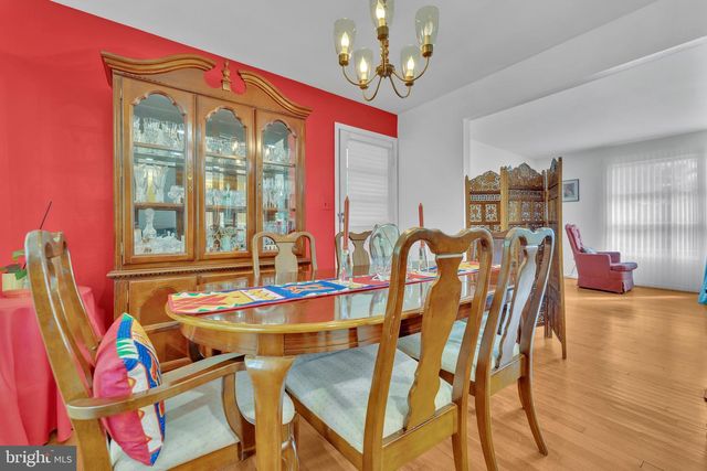 12902 LAKESTON, Upper Marlboro, MD 20774