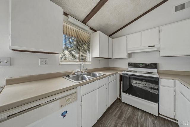 4718 Hawaina Way, Kelseyville, CA 95451