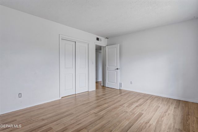 1501 JERRY PATE Place, El Paso, TX 79935