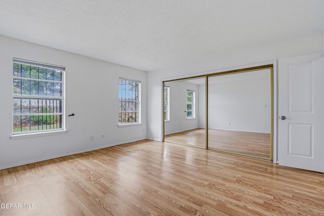 1501 JERRY PATE Place, El Paso, TX 79935