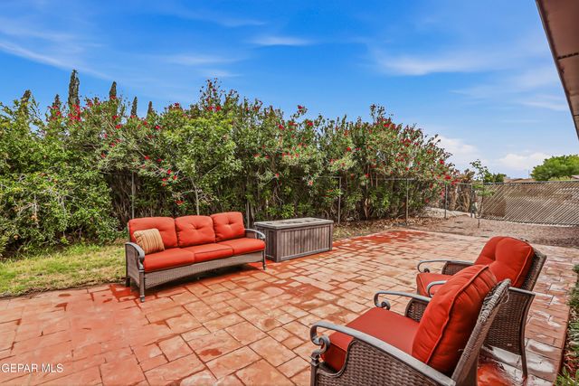 1501 JERRY PATE Place, El Paso, TX 79935