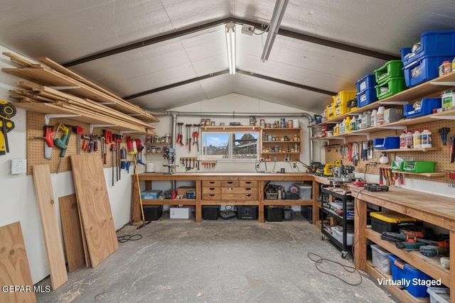 1501 JERRY PATE Place, El Paso, TX 79935